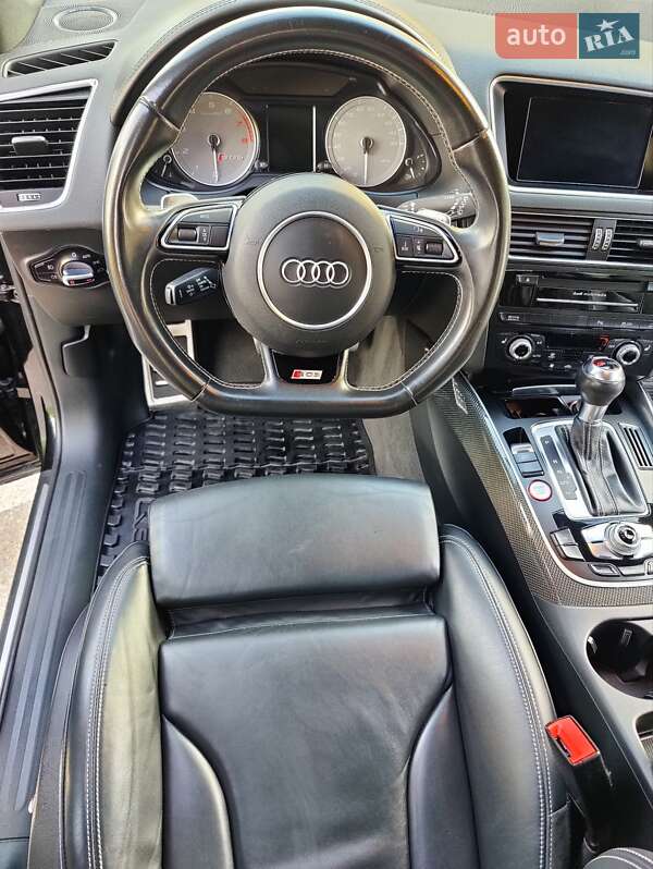 Внедорожник / Кроссовер Audi SQ5 2015 в Киеве