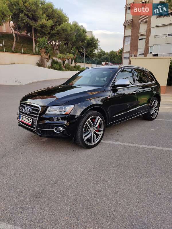 Внедорожник / Кроссовер Audi SQ5 2015 в Киеве