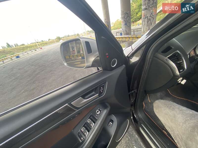 Внедорожник / Кроссовер Audi SQ5 2014 в Одессе