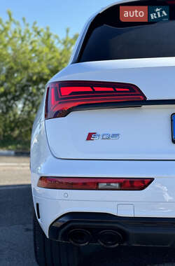 Внедорожник / Кроссовер Audi SQ5 2019 в 