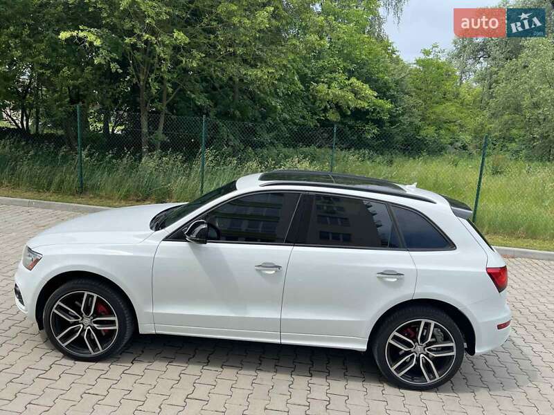 Внедорожник / Кроссовер Audi SQ5 2016 в Тернополе