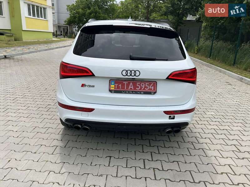Внедорожник / Кроссовер Audi SQ5 2016 в Тернополе