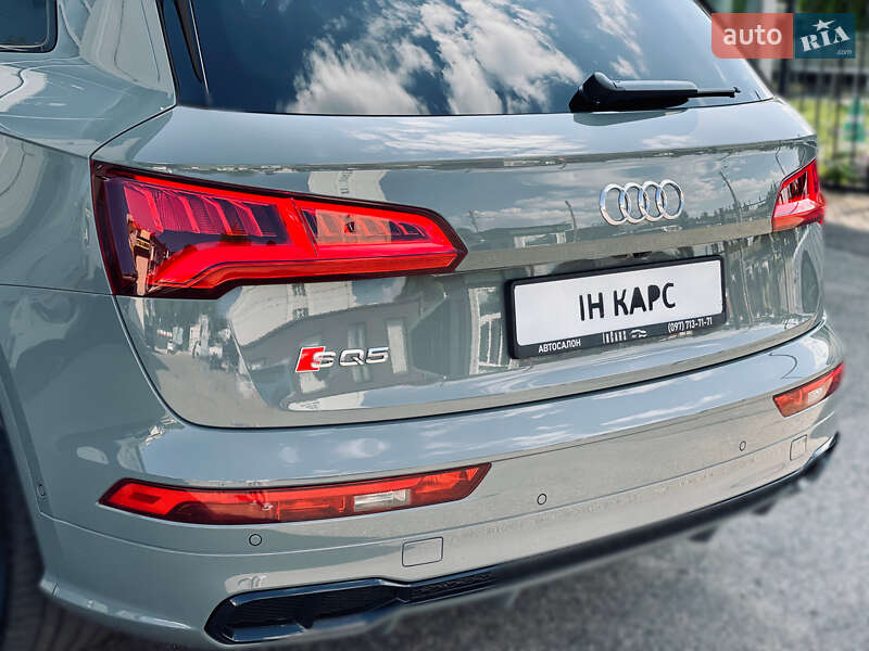 Позашляховик / Кросовер Audi SQ5 2019 в Одесі