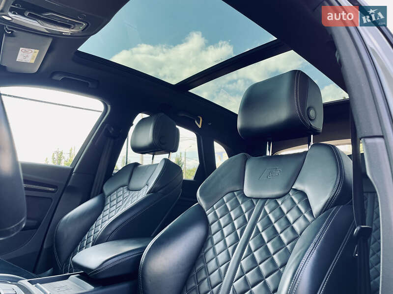 Позашляховик / Кросовер Audi SQ5 2019 в Одесі