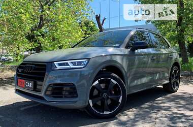 Внедорожник / Кроссовер Audi SQ5 2018 в Киеве