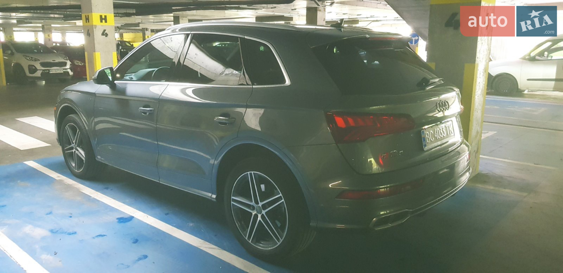 2018 Audi SQ5 - мініатюра 9
