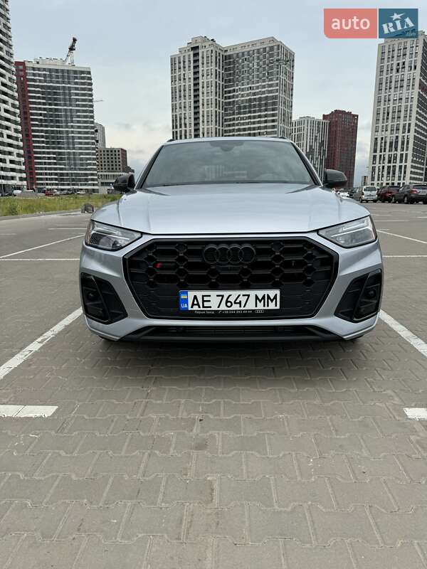 Позашляховик / Кросовер Audi SQ5 2021 в Києві