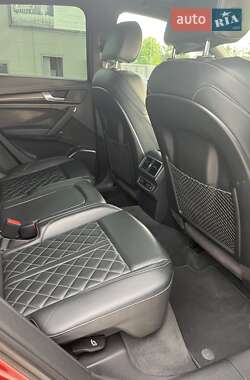 Внедорожник / Кроссовер Audi SQ5 2017 в Киеве