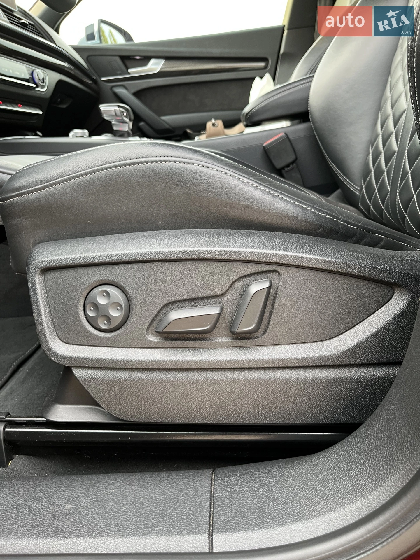 2017 Audi SQ5 - мініатюра 31