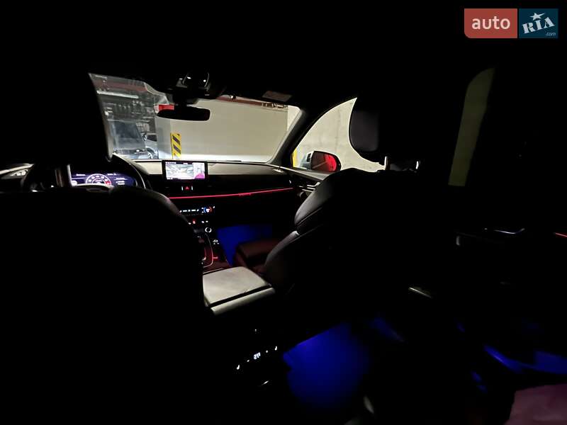 Внедорожник / Кроссовер Audi SQ5 2017 в Киеве фото 73 Внедорожник / Кроссовер Audi SQ5 2017 в Киеве