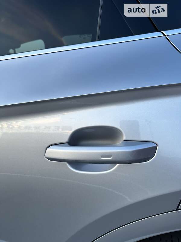 Внедорожник / Кроссовер Audi SQ5 2019 в Ровно