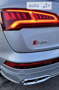 Позашляховик / Кросовер Audi SQ5 2019 в Рівному