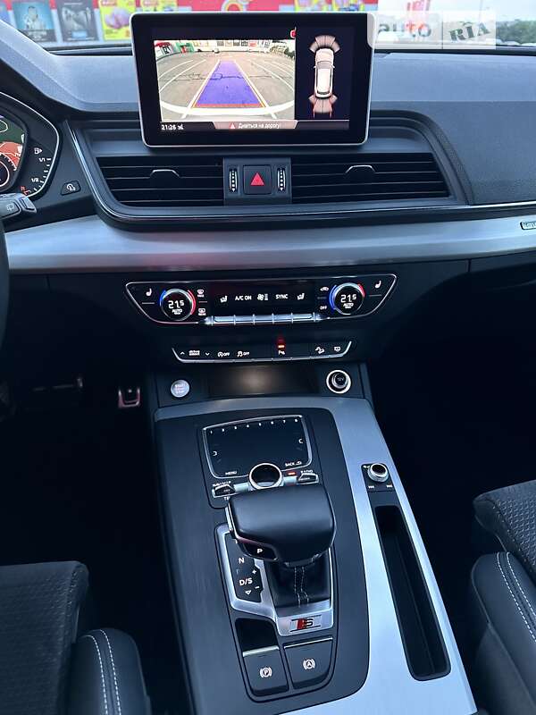 Внедорожник / Кроссовер Audi SQ5 2019 в Ровно