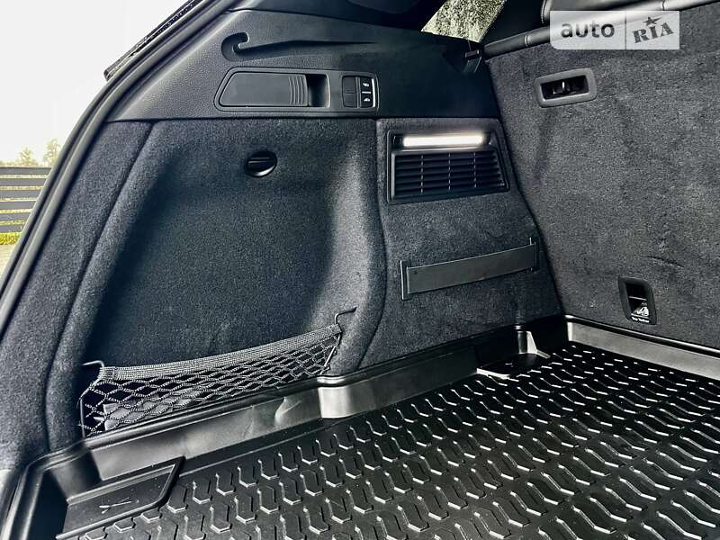 Позашляховик / Кросовер Audi SQ5 2019 в Львові