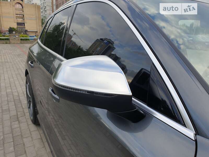 Внедорожник / Кроссовер Audi SQ5 2018 в Киеве фото 7 Внедорожник / Кроссовер Audi SQ5 2018 в Киеве