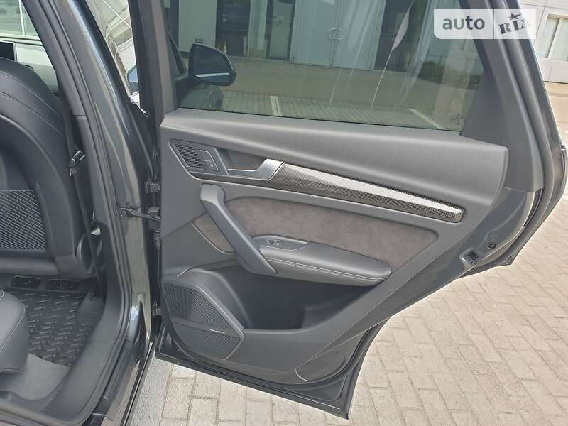 Внедорожник / Кроссовер Audi SQ5 2018 в Киеве фото 20 Внедорожник / Кроссовер Audi SQ5 2018 в Киеве