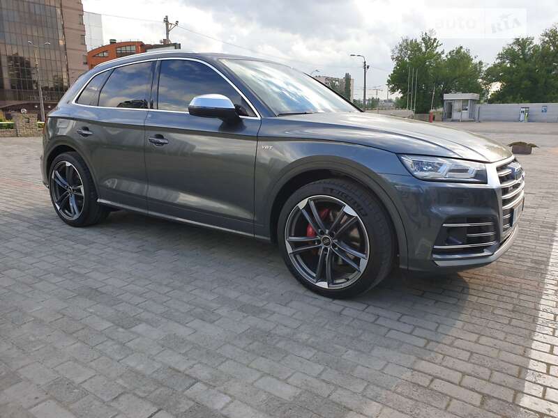Внедорожник / Кроссовер Audi SQ5 2018 в Киеве фото 24 Внедорожник / Кроссовер Audi SQ5 2018 в Киеве