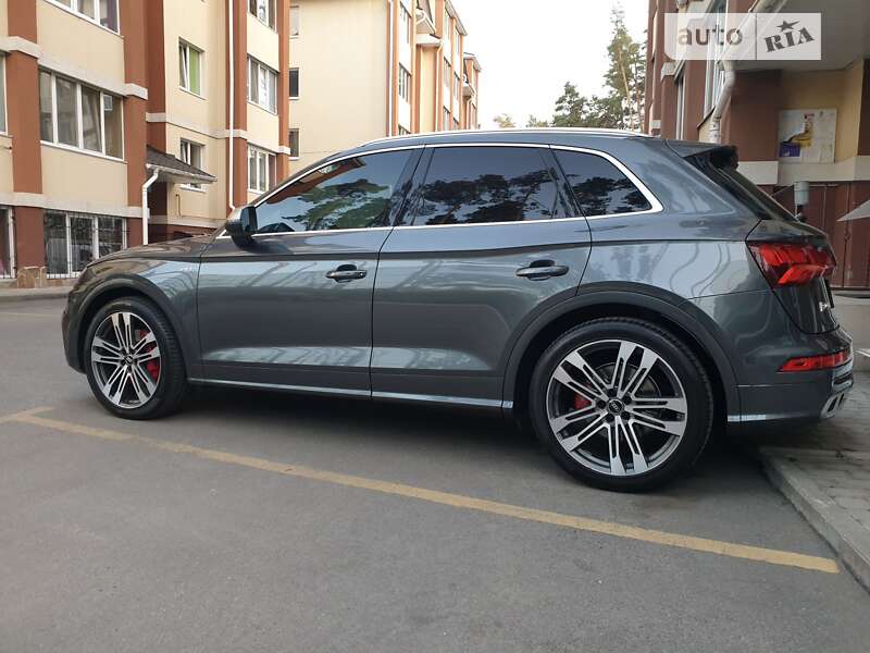 Внедорожник / Кроссовер Audi SQ5 2018 в Киеве фото 27 Внедорожник / Кроссовер Audi SQ5 2018 в Киеве