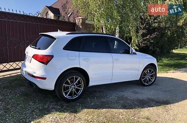 Внедорожник / Кроссовер Audi SQ5 2015 в 