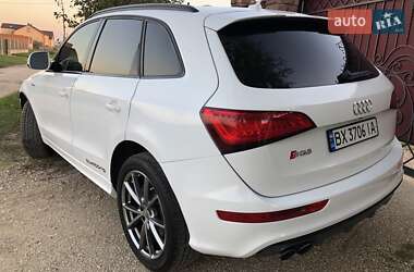 Внедорожник / Кроссовер Audi SQ5 2015 в 
