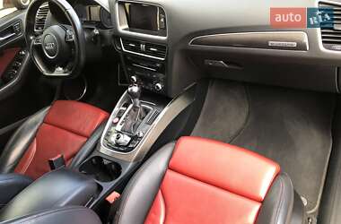 Внедорожник / Кроссовер Audi SQ5 2015 в 