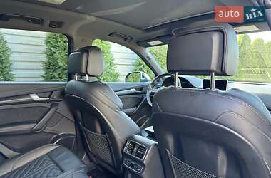 Внедорожник / Кроссовер Audi SQ5 2018 в 