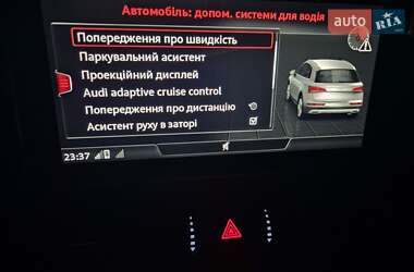 Внедорожник / Кроссовер Audi SQ5 2018 в 
