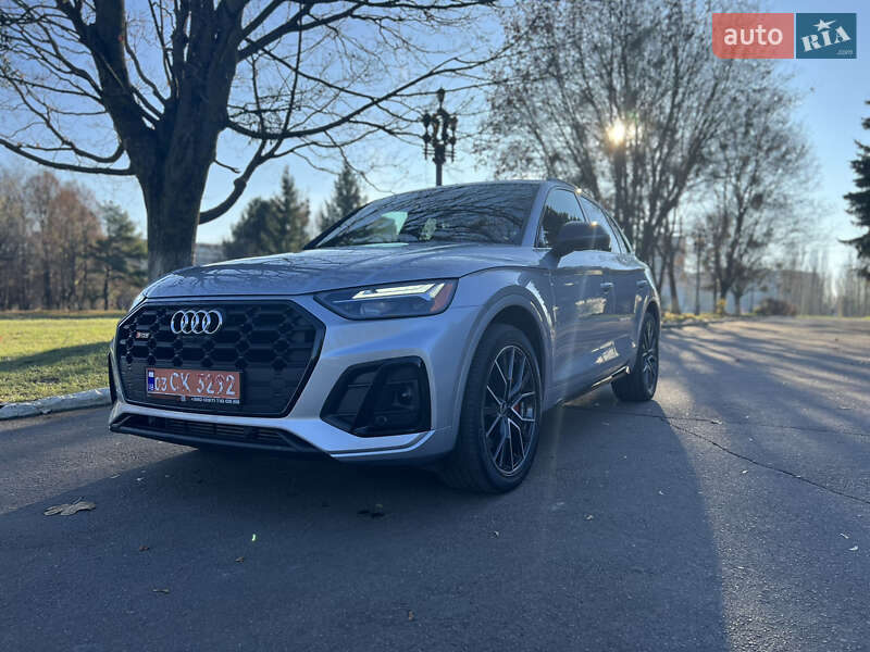 Позашляховик / Кросовер Audi SQ5 2022 в Рівному