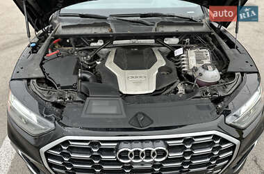 Внедорожник / Кроссовер Audi SQ5 2022 в 