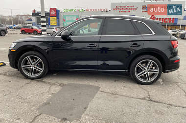 Внедорожник / Кроссовер Audi SQ5 2018 в 