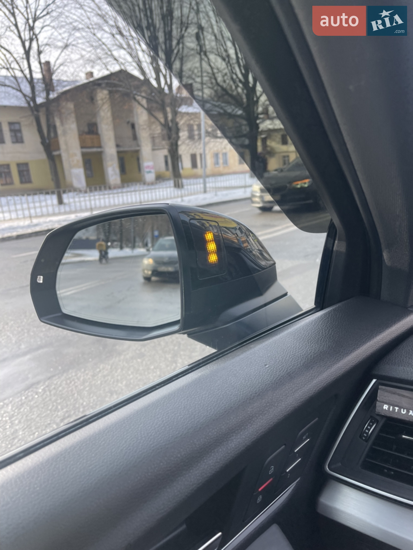 2019 Audi SQ5 - мініатюра 21