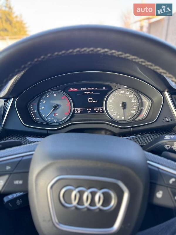 Внедорожник / Кроссовер Audi SQ5 2022 в Киеве