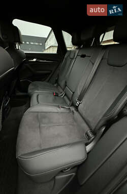 Позашляховик / Кросовер Audi SQ5 2022 в 