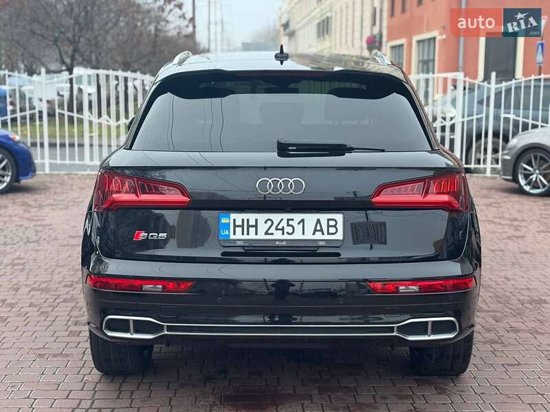Позашляховик / Кросовер Audi SQ5 2018 в Одесі