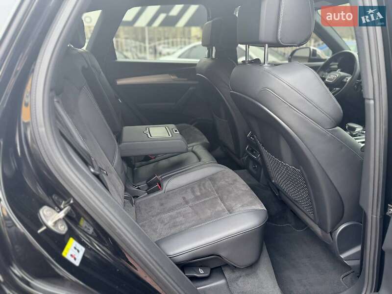 Позашляховик / Кросовер Audi SQ5 2018 в Одесі