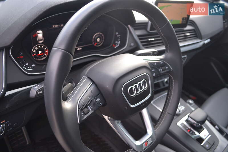 Позашляховик / Кросовер Audi SQ5 2020 в Івано-Франківську