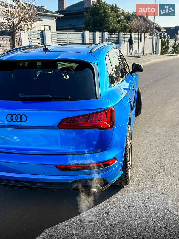 Внедорожник / Кроссовер Audi SQ5 2018 в Ровно