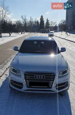 Позашляховик / Кросовер Audi SQ5 2015 в Чернігові
