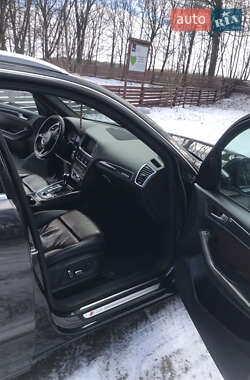 Позашляховик / Кросовер Audi SQ5 2013 в 
