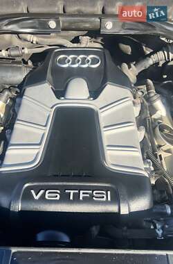 Внедорожник / Кроссовер Audi SQ5 2013 в 