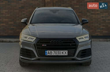 Внедорожник / Кроссовер Audi SQ5 2019 в 