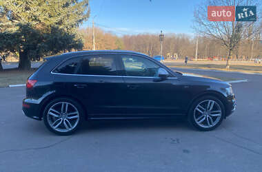 Внедорожник / Кроссовер Audi SQ5 2013 в 
