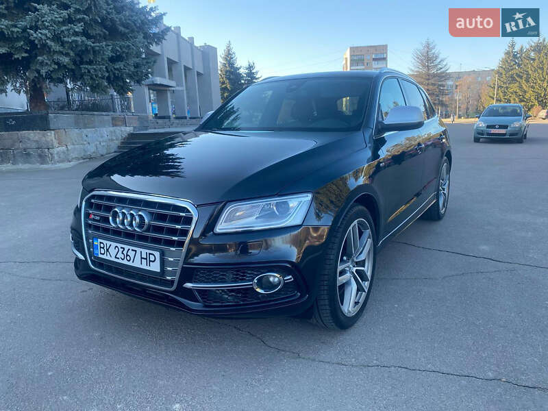 Позашляховик / Кросовер Audi SQ5 2013 в Рівному