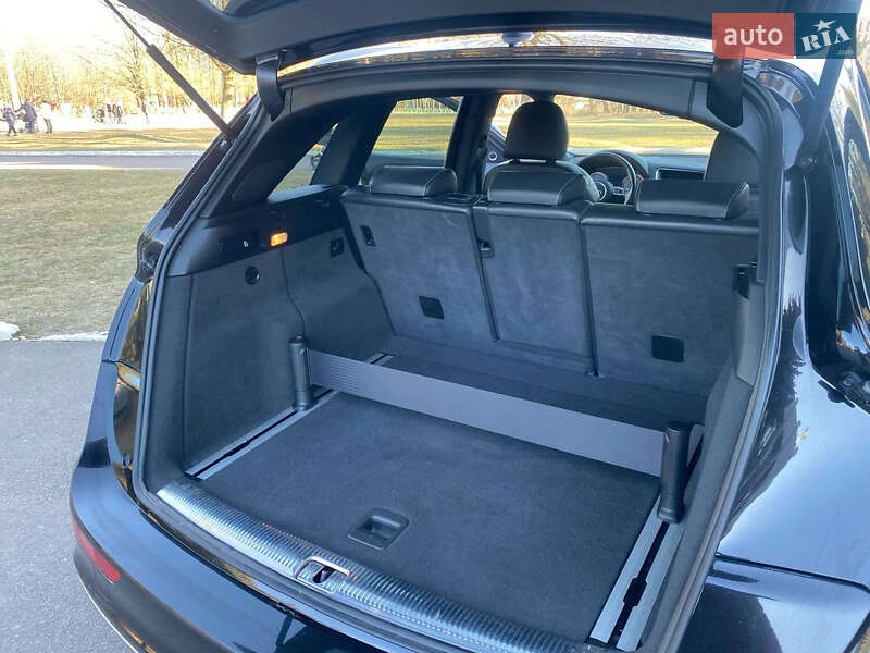 Позашляховик / Кросовер Audi SQ5 2013 в Рівному