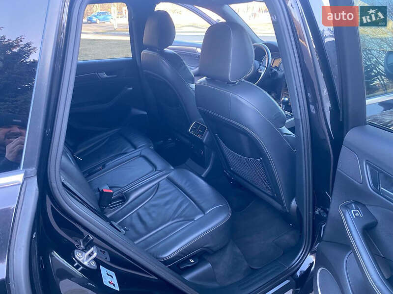 Позашляховик / Кросовер Audi SQ5 2013 в Рівному