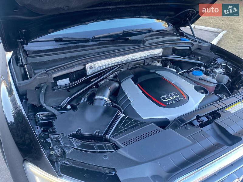 Позашляховик / Кросовер Audi SQ5 2013 в Рівному