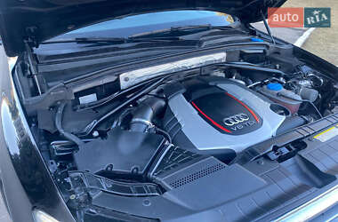 Внедорожник / Кроссовер Audi SQ5 2013 в 
