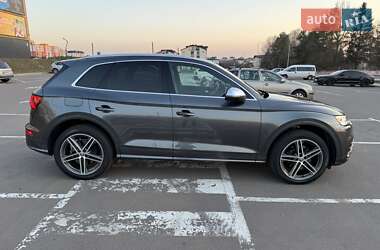 Внедорожник / Кроссовер Audi SQ5 2019 в 