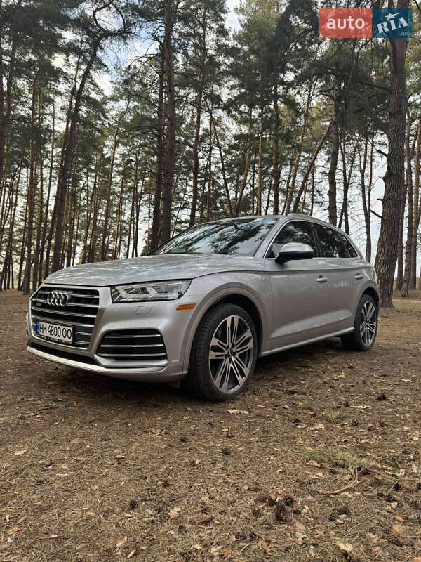 Внедорожник / Кроссовер Audi SQ5 2018 в Сумах