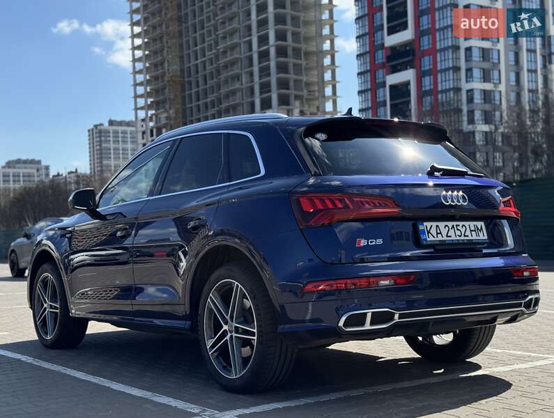 Позашляховик / Кросовер Audi SQ5 2018 в Києві